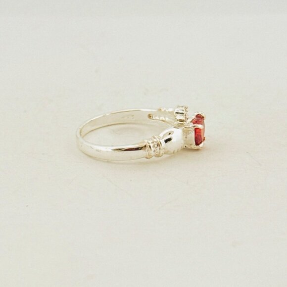 Estate Vintage Sterling Silver 925 Claddagh Ring Ruby Heart Size 8, 2.6g - Picture 3 of 11